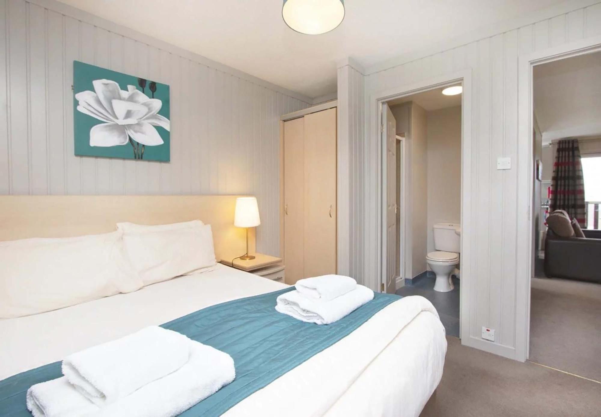 Hunters Quay Holiday Village Kilmun Exterior photo