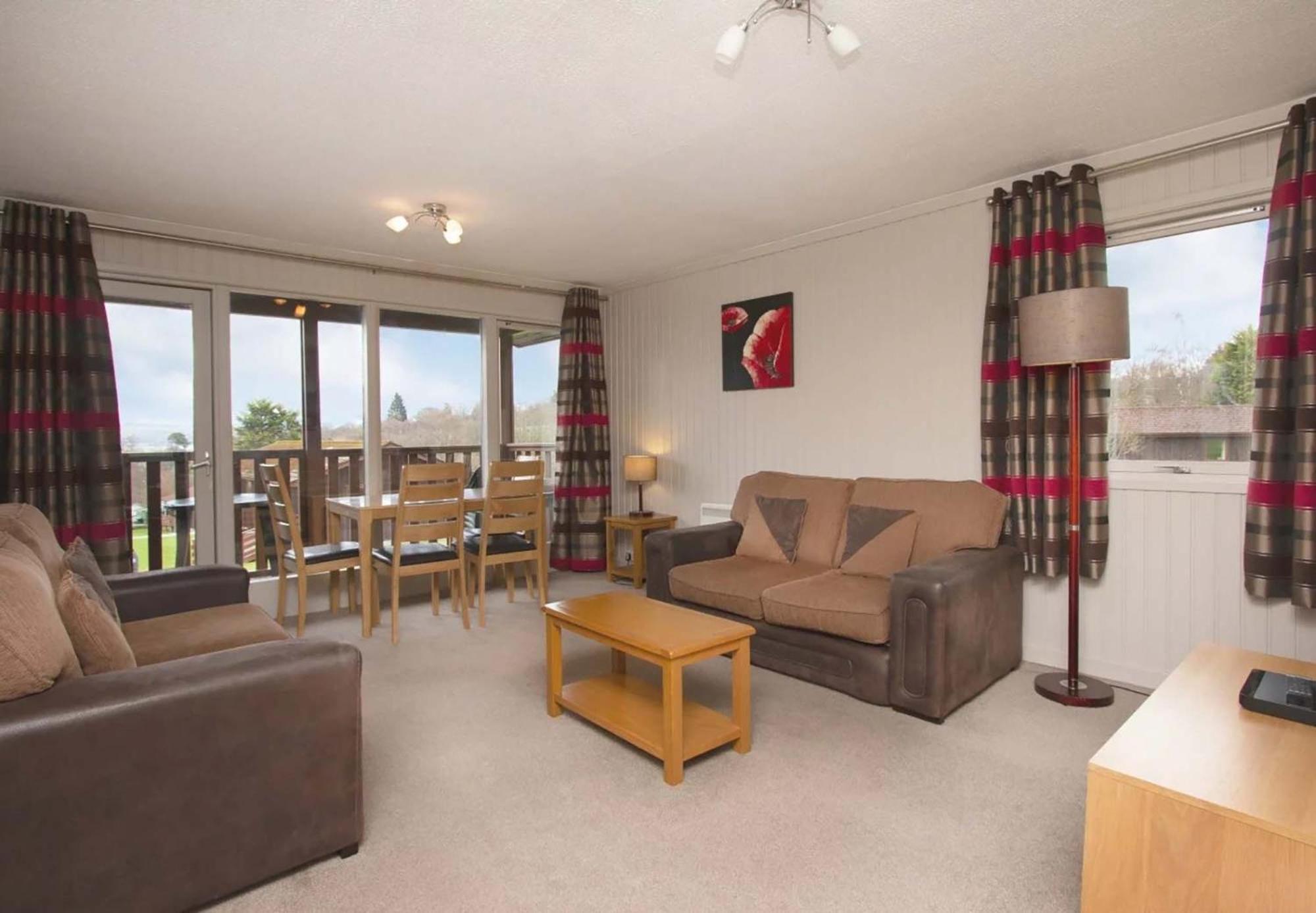 Hunters Quay Holiday Village Kilmun Exterior photo